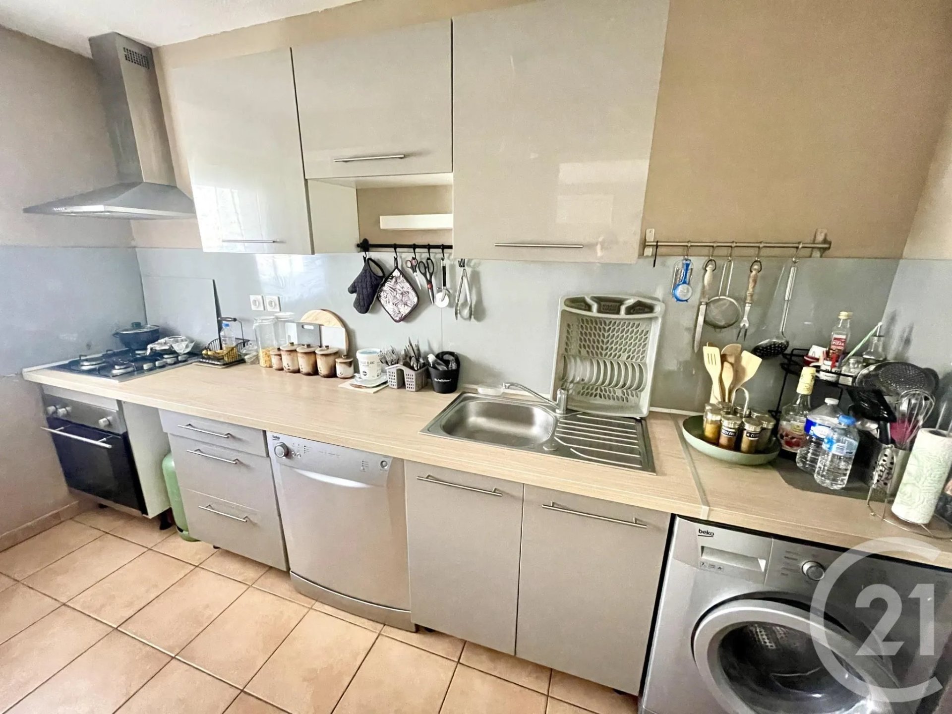 Appartement à louer, 65m², Nîmes