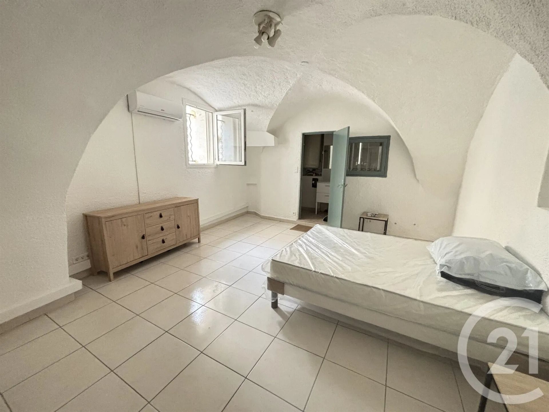 Appartement à louer, 37m², Nîmes