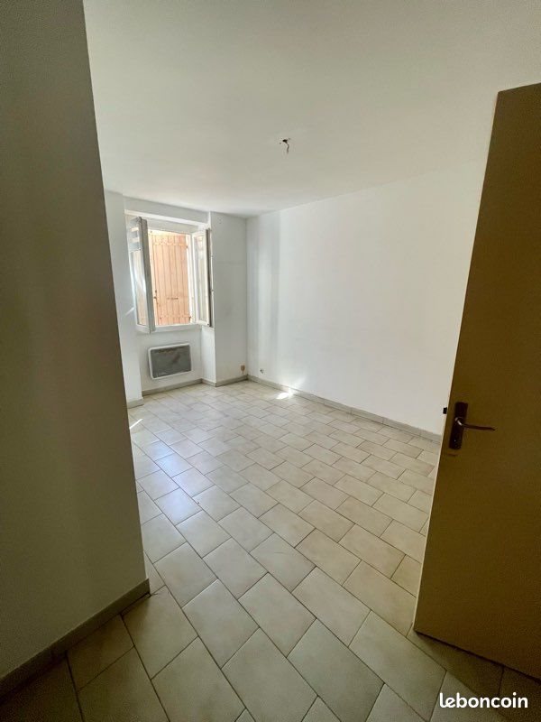 Appartement à louer, 51m², Nîmes
