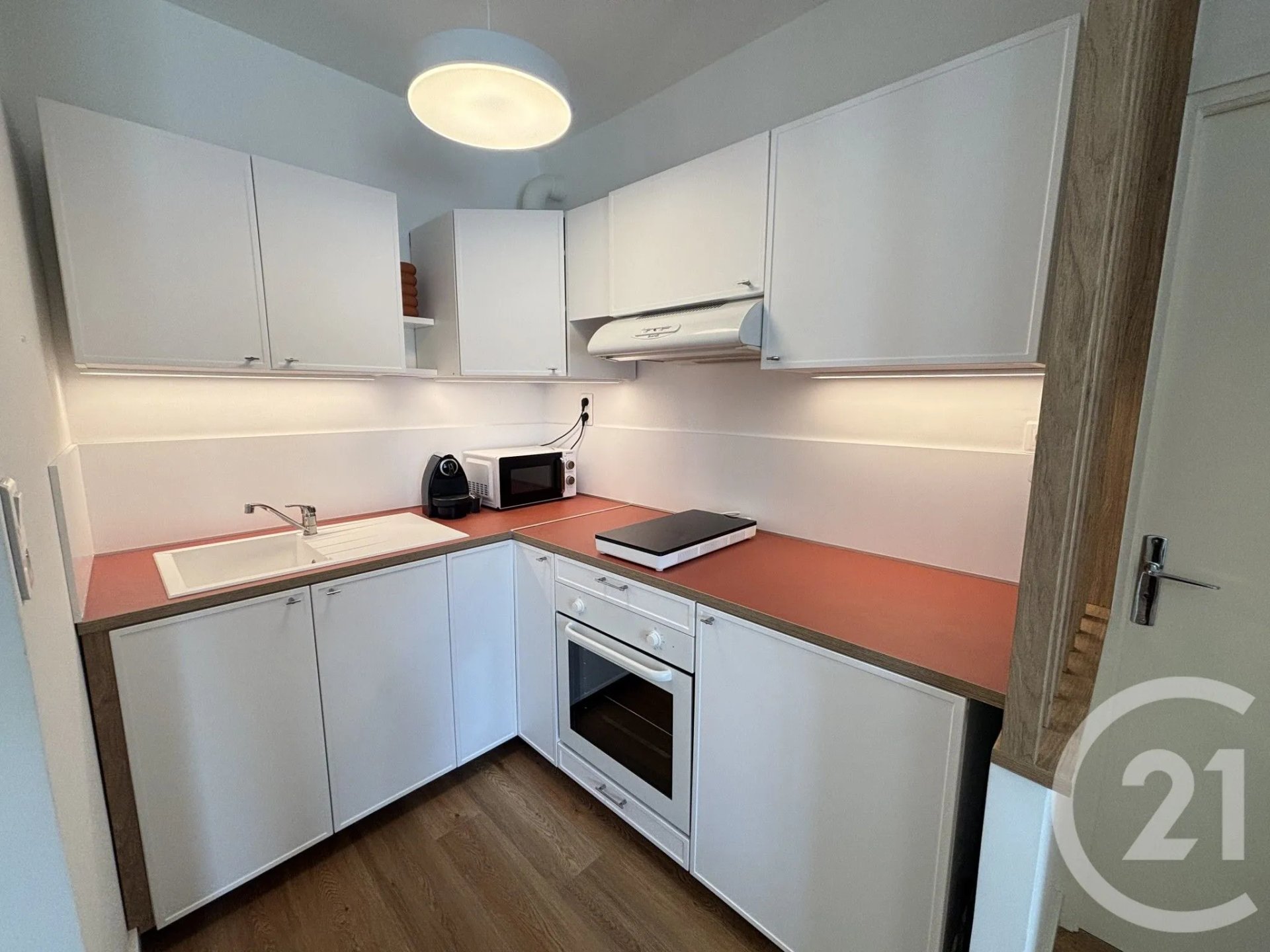 Appartement à louer, 33m², Nîmes