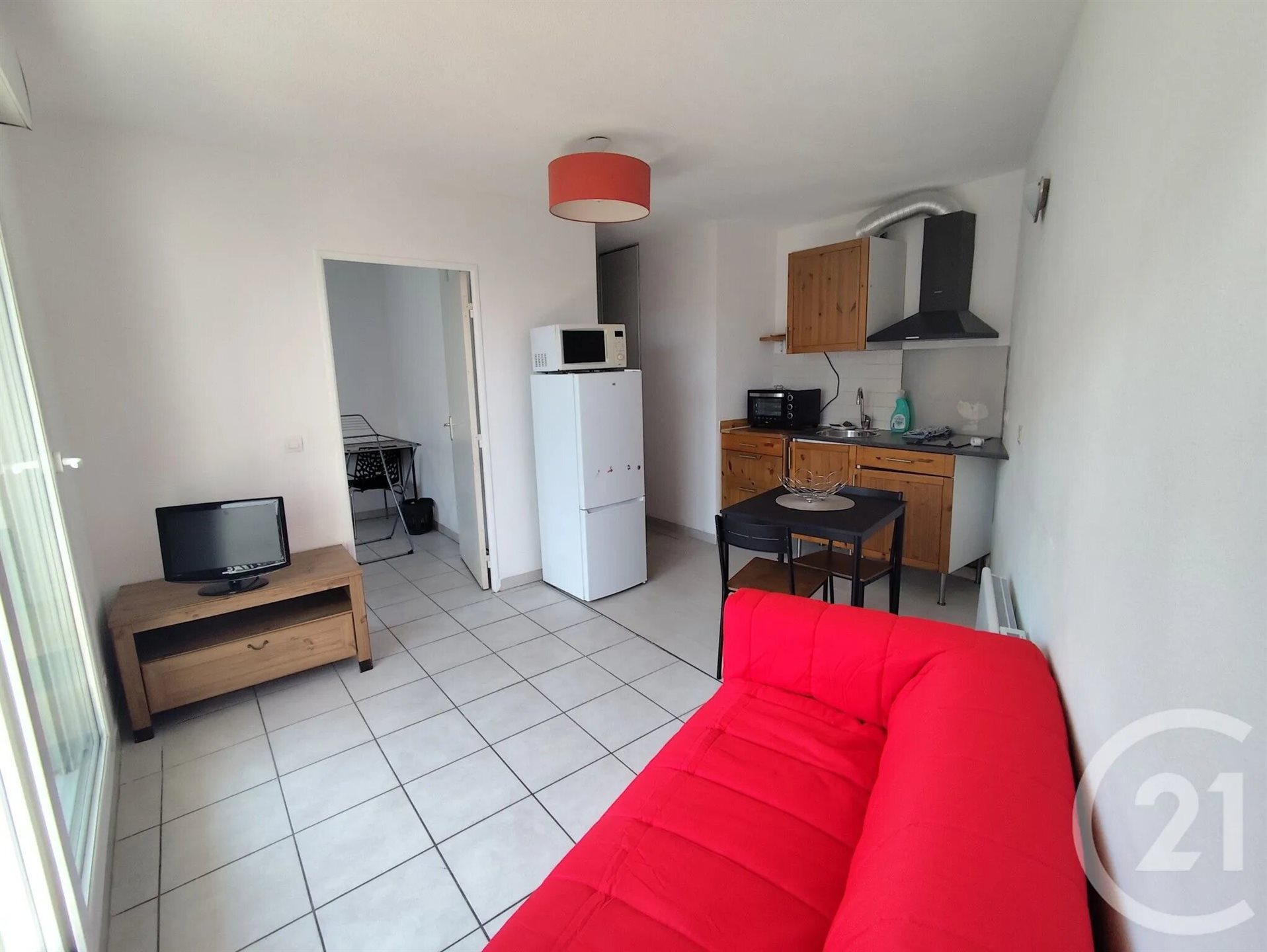 Appartement à louer, 32m², Nîmes