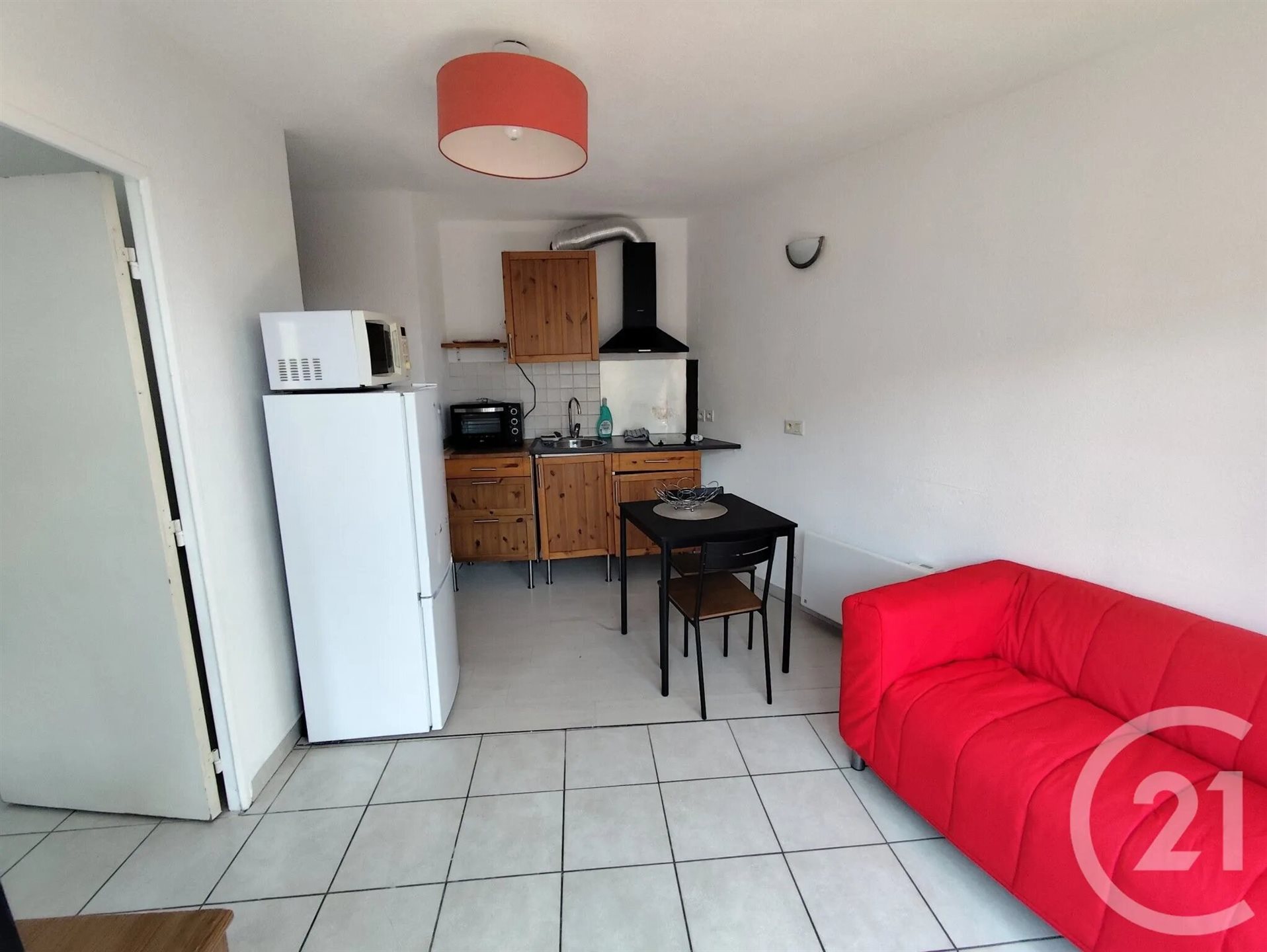 Appartement à louer, 32m², Nîmes