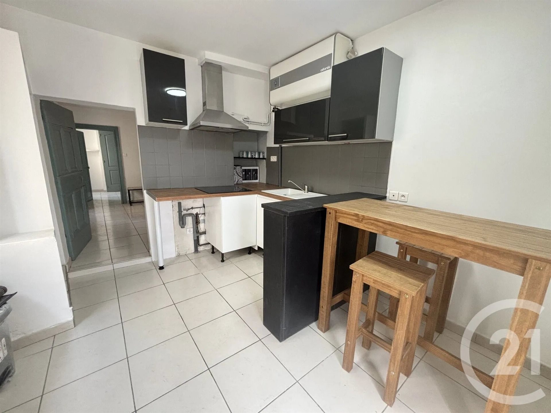 Appartement à louer, 39m², Nîmes