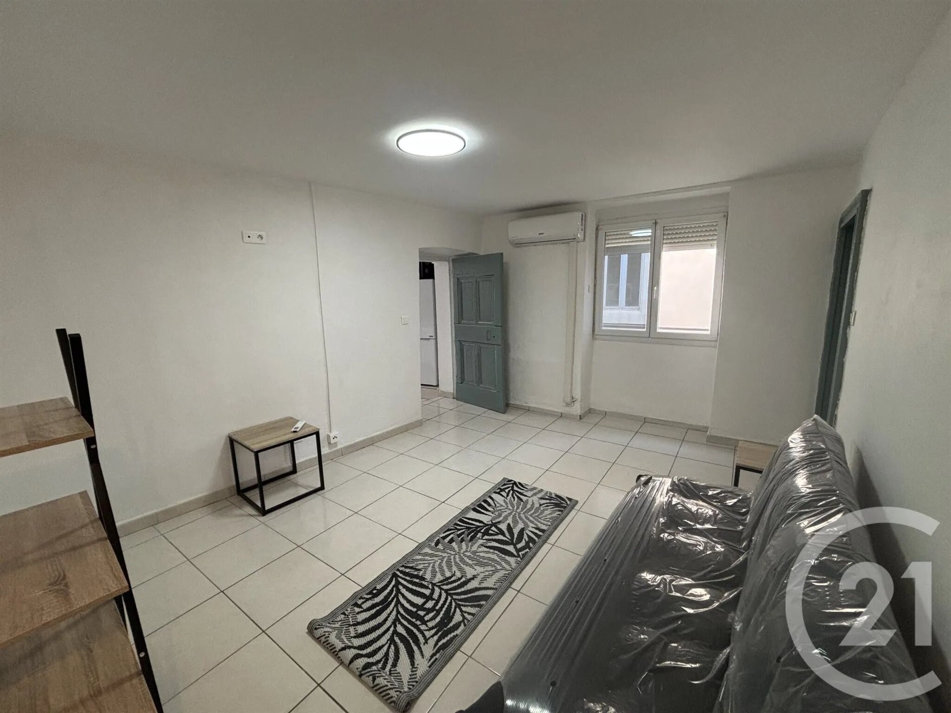 Appartement à louer, 39m², Nîmes