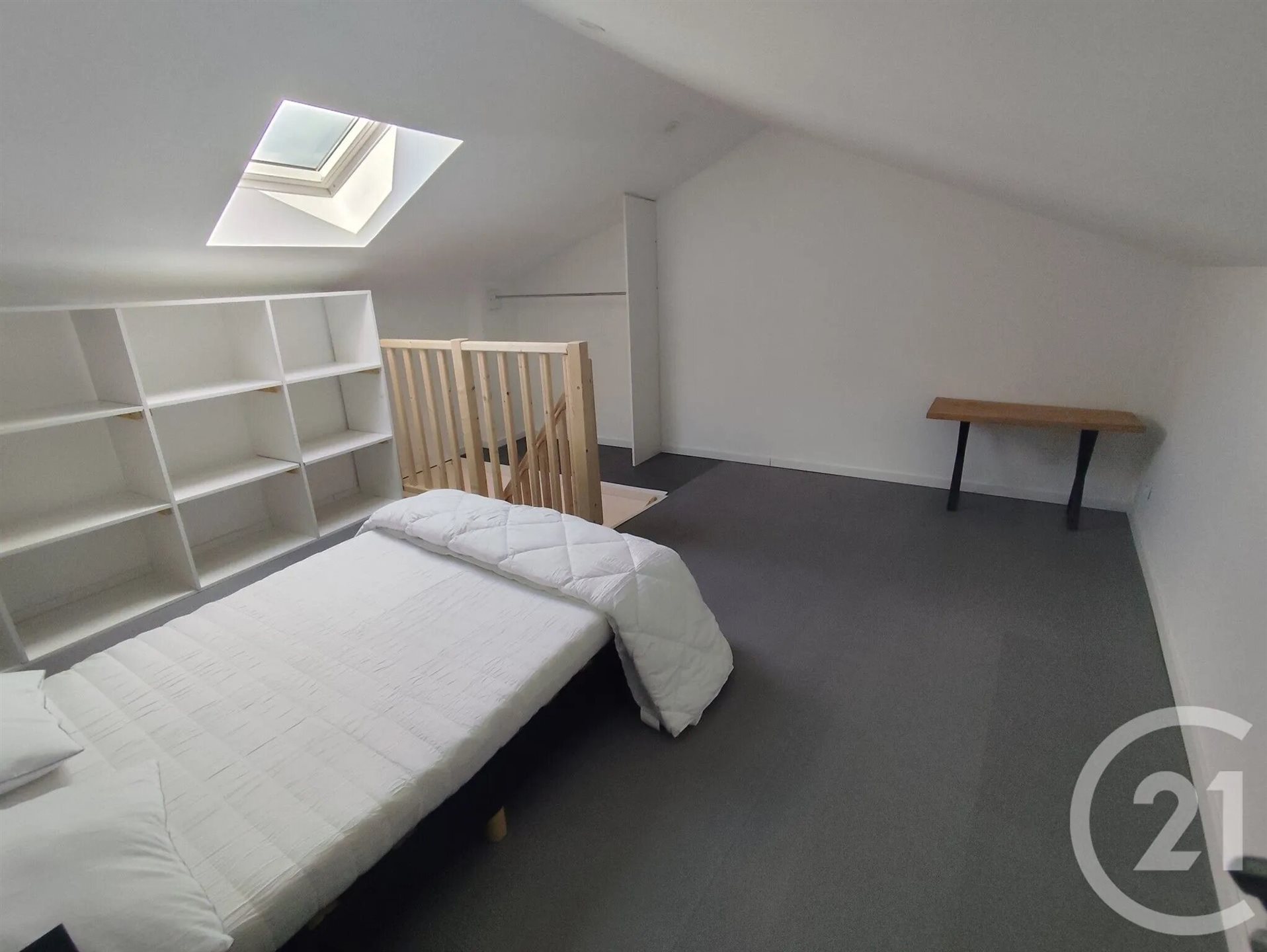 Appartement à louer, 27m², Nîmes