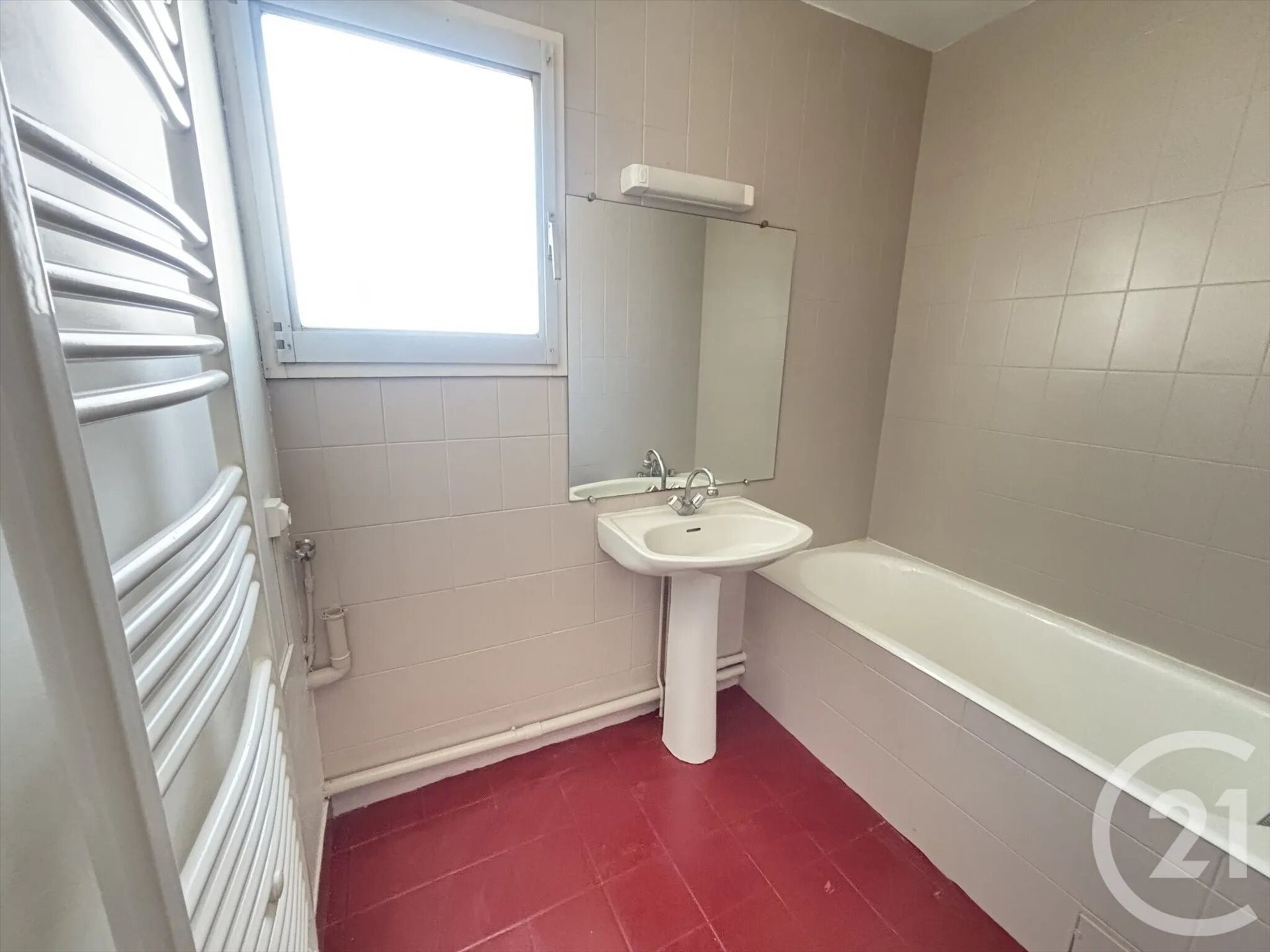 Appartement à louer, 22m², Nîmes