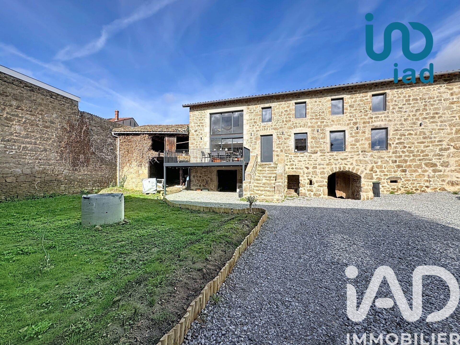 Maison à vendre, 195m², Maclas