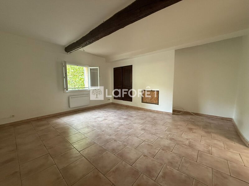 Appartement à louer, 90m², Bargemon