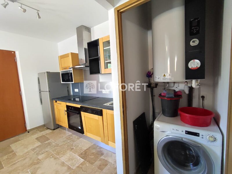 Appartement à louer, 32m², Tourrettes