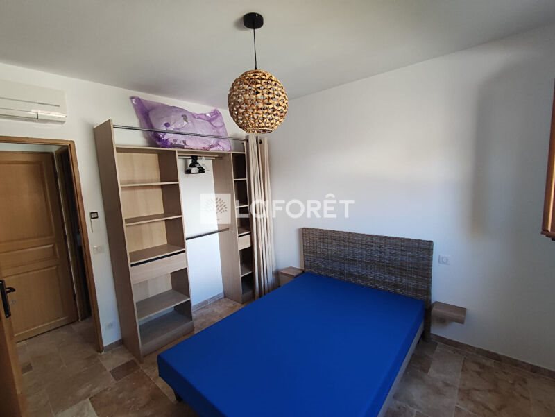 Appartement à louer, 32m², Tourrettes