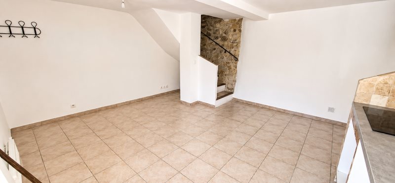 Appartement à louer, 54m², Callian
