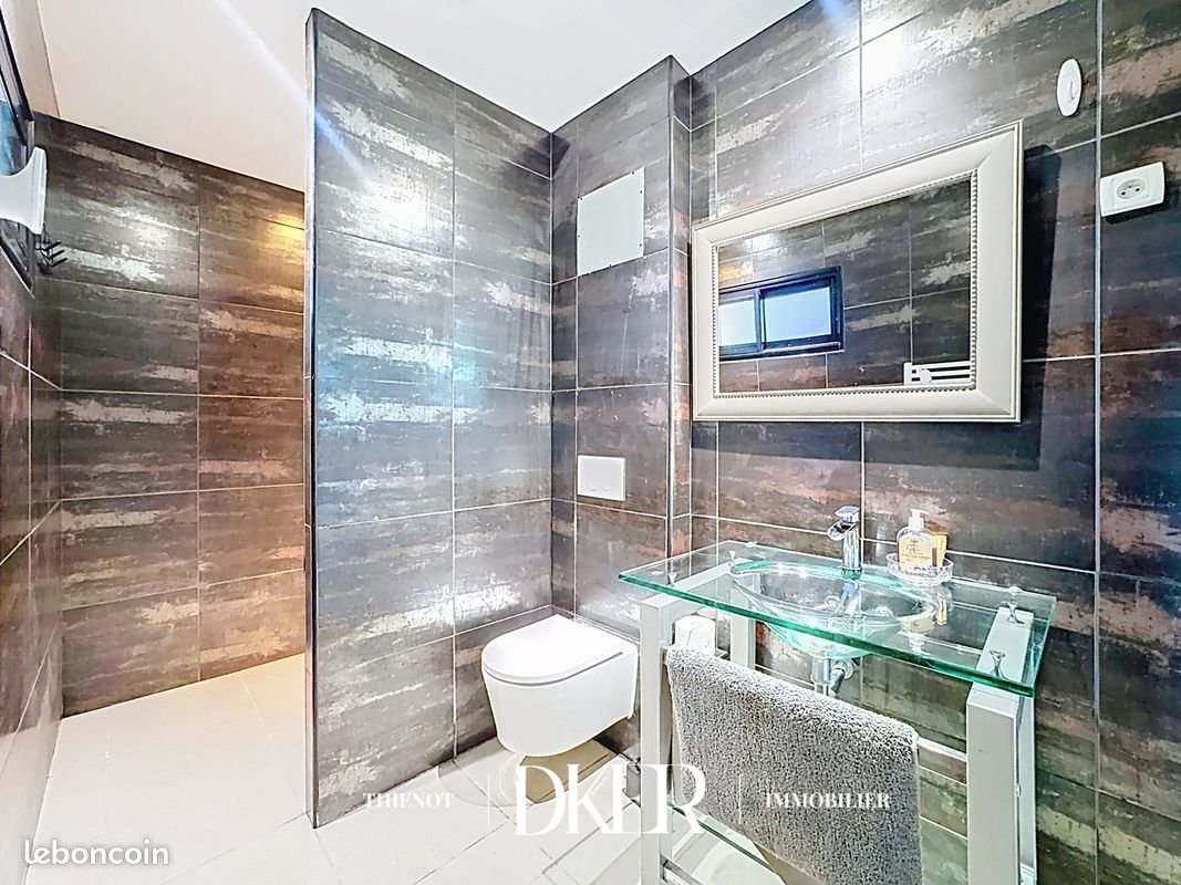 Maison à vendre, 190m², Pontfaverger-Moronvilliers