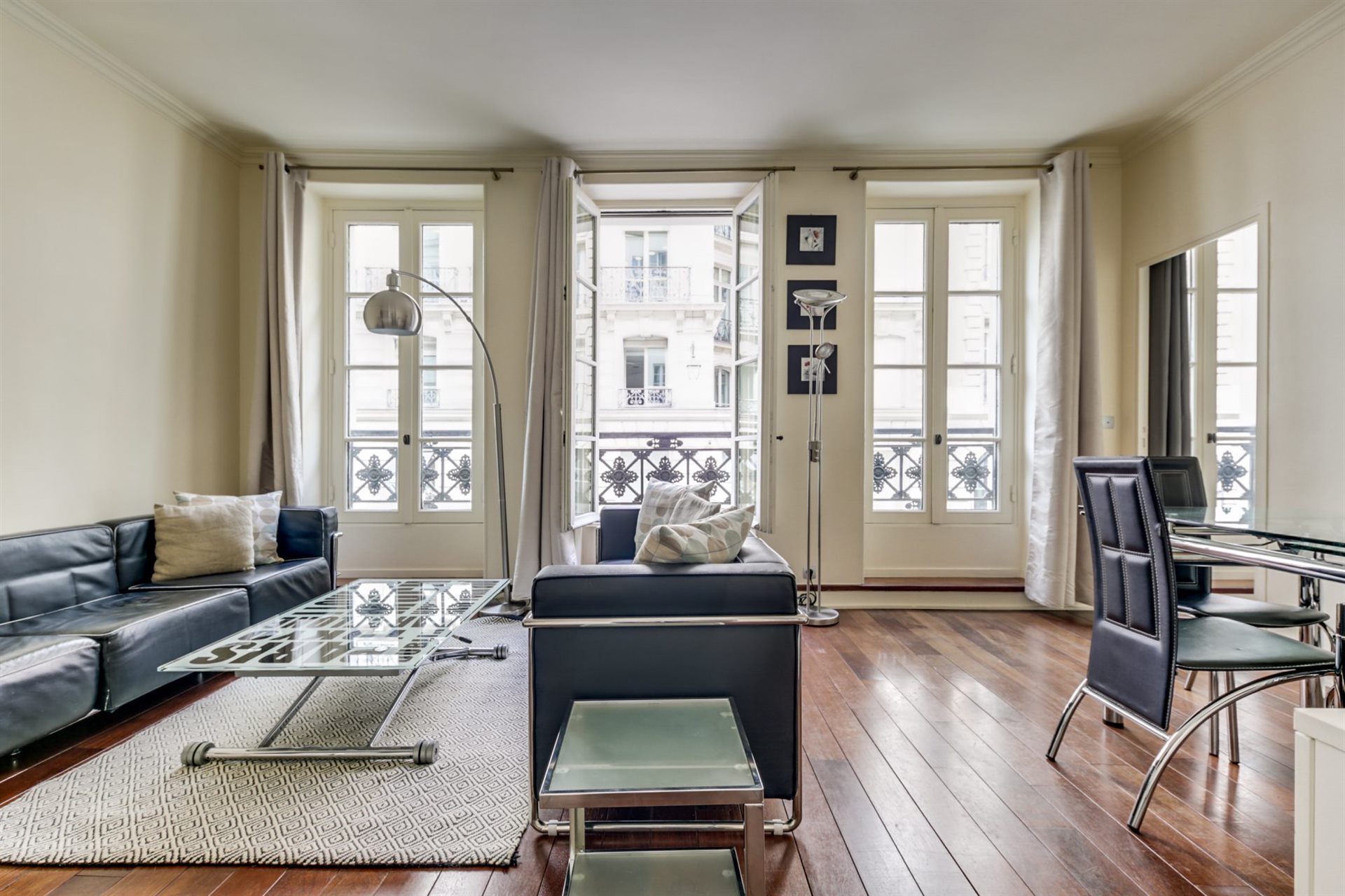 Appartement à louer, 70m², Paris 8ème