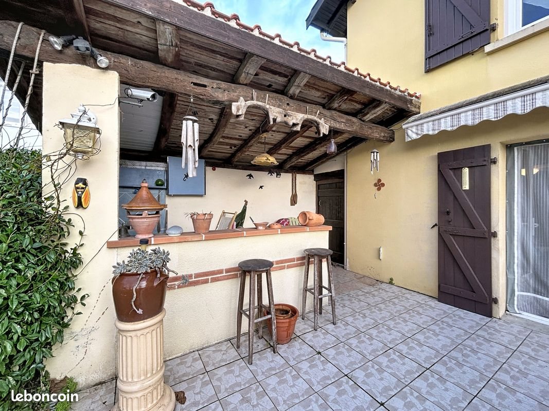 Maison à vendre, 91m², Boé