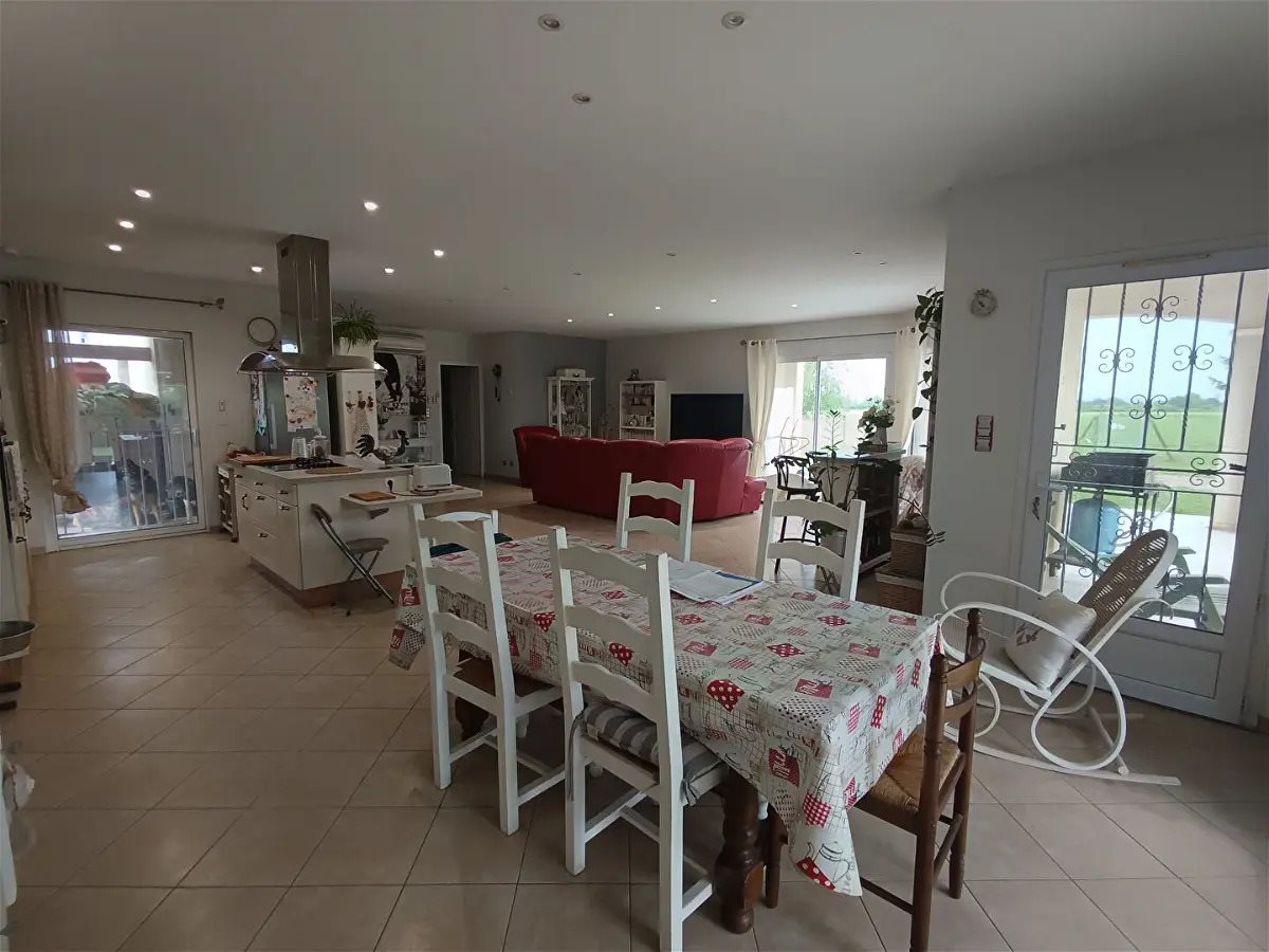 Maison à vendre, 170m², Sainte-Livrade-sur-Lot