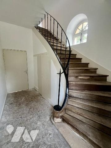 Appartement à louer, 105m², Mont-l'Evêque