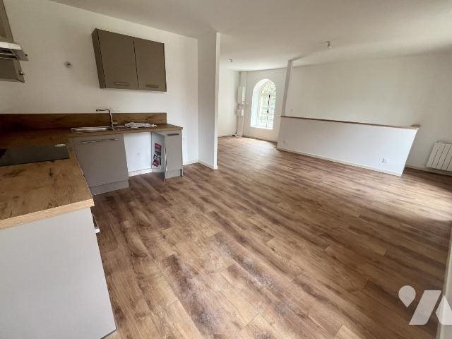 Appartement à louer, 105m², Mont-l'Evêque