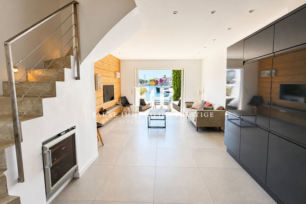Maison à vendre, 81m², Grimaud