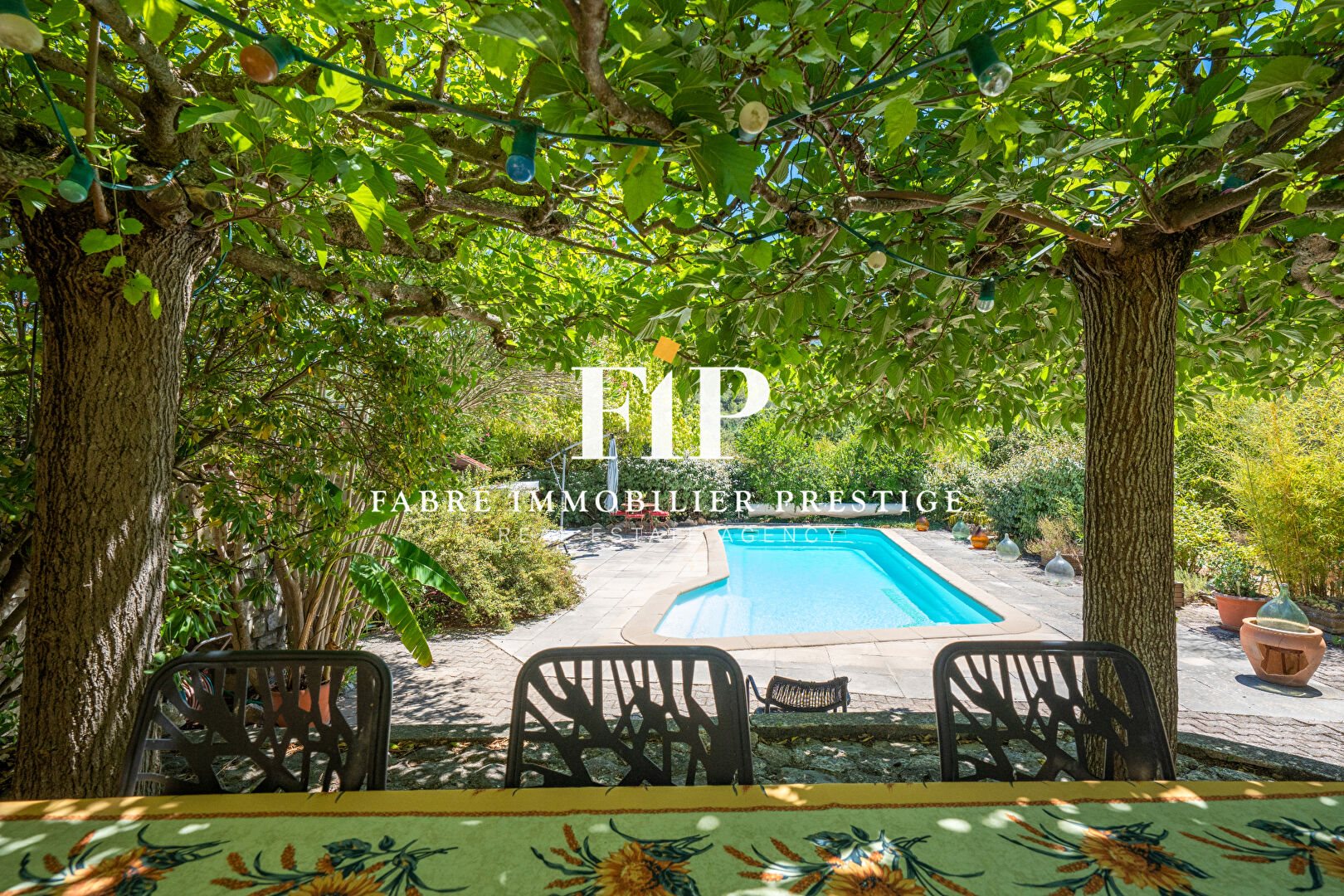 Maison à vendre, 190m², Vauvenargues