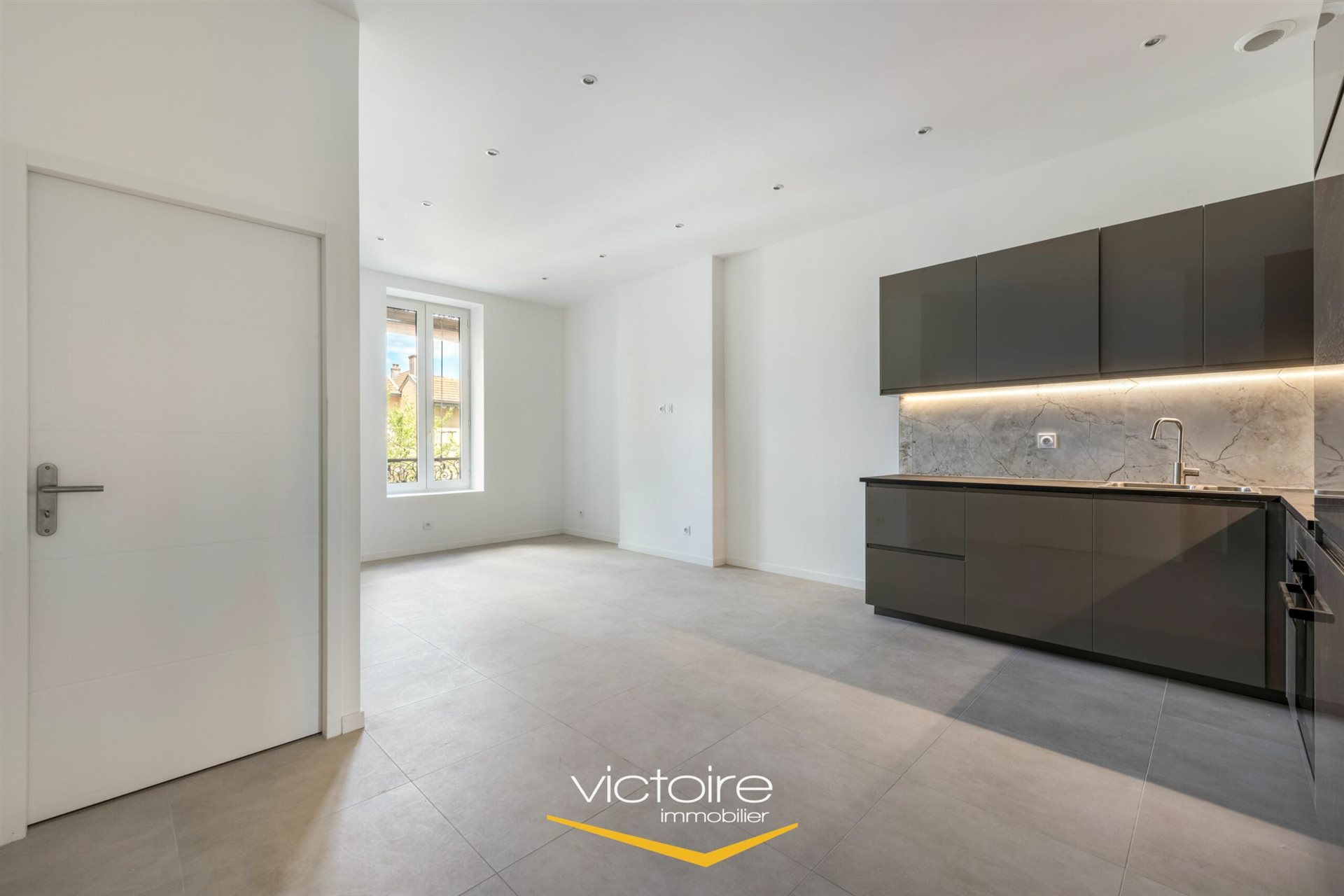 Appartement à vendre, 71m², Lyon 8ème