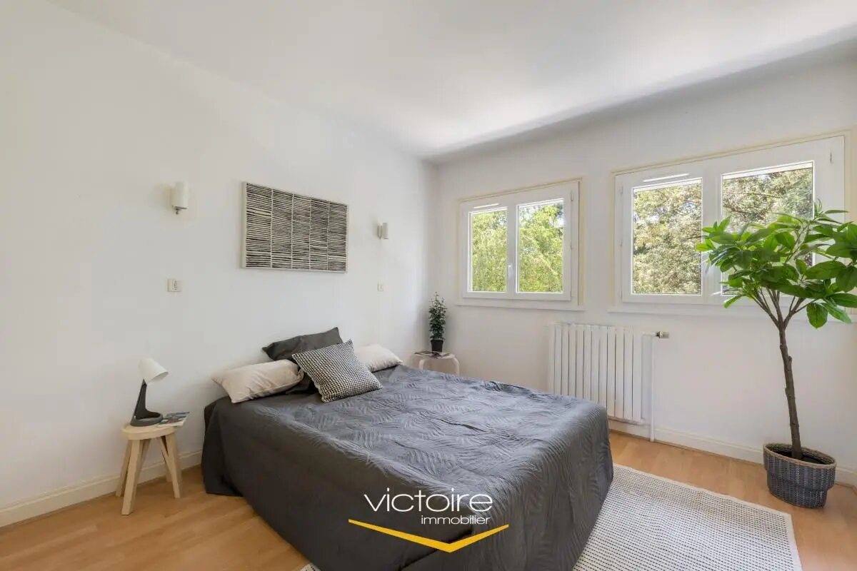 Maison à vendre, 254m², Saint-Priest