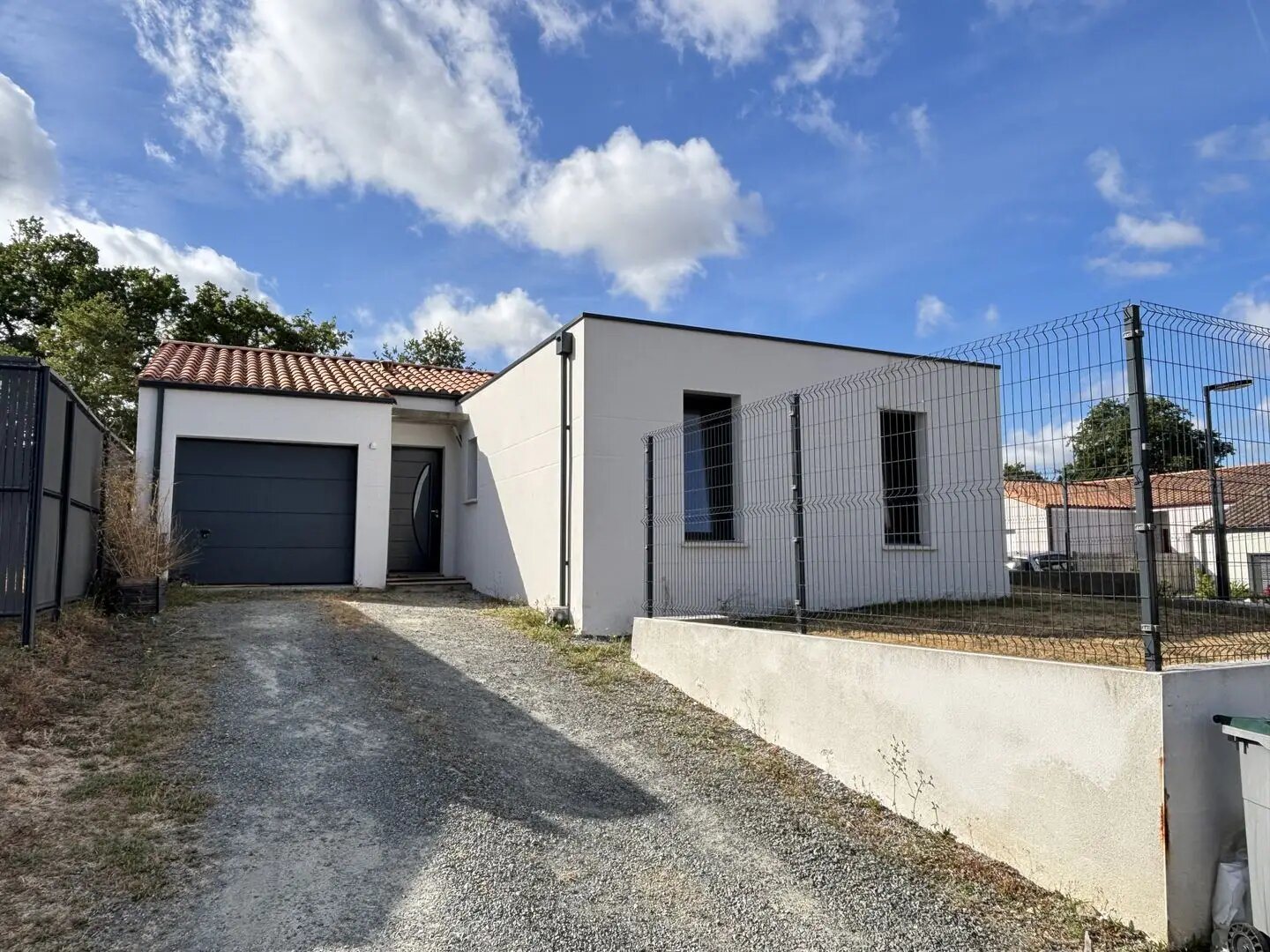 Maison à louer, 99m², Aizenay