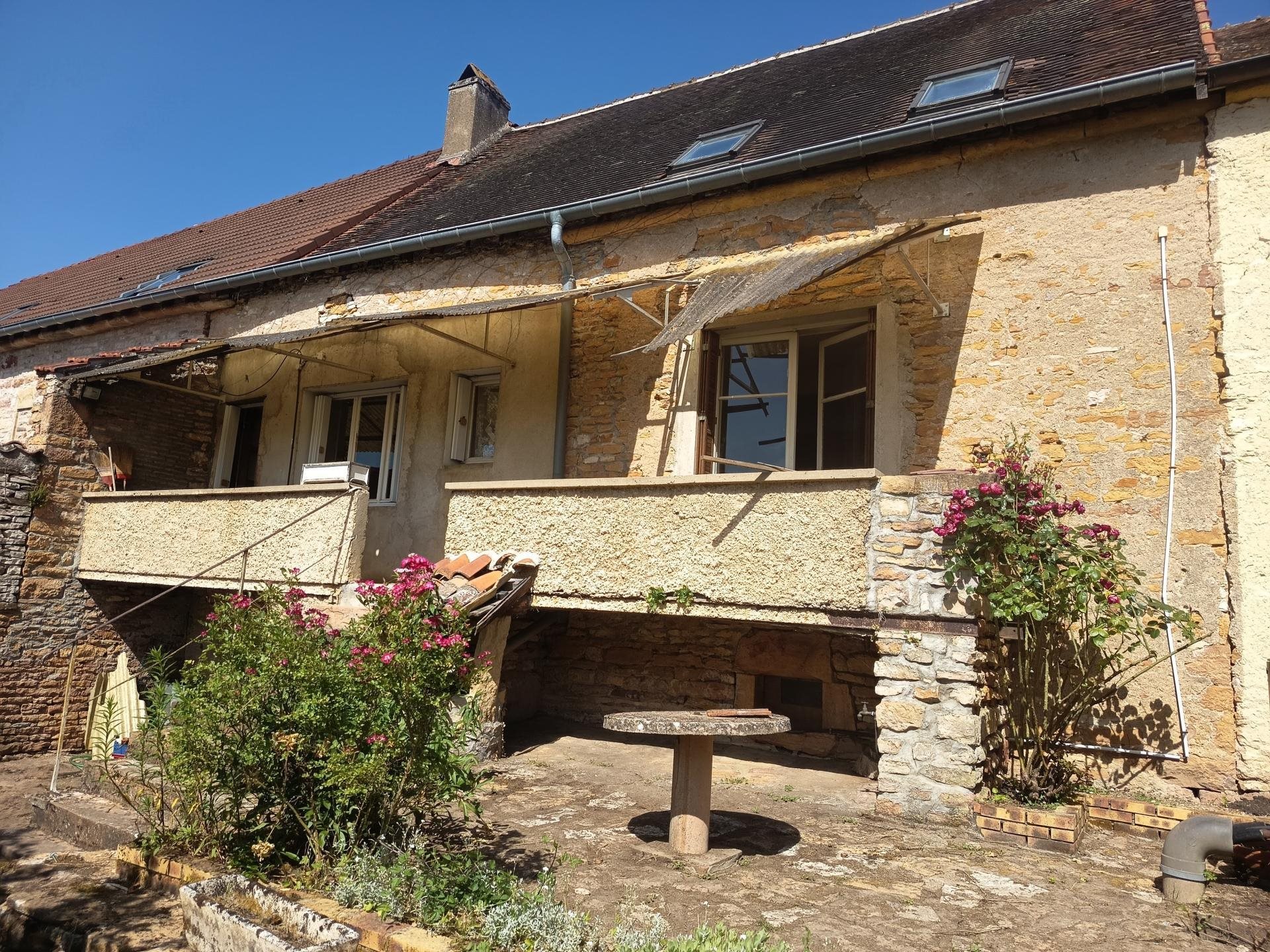 Maison à vendre, 149m², Cormatin