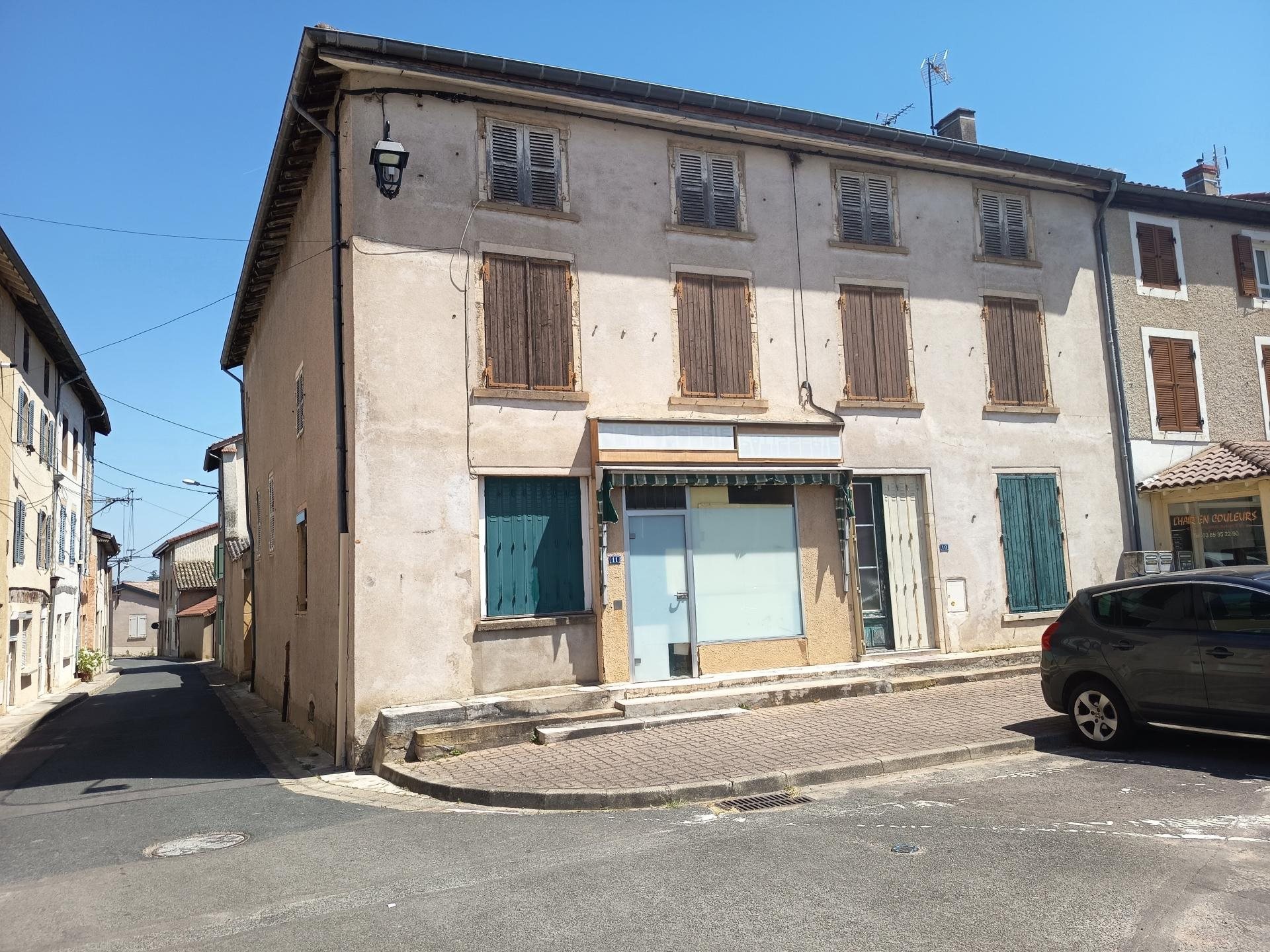 Maison à vendre, 198m², Romanèche-Thorins