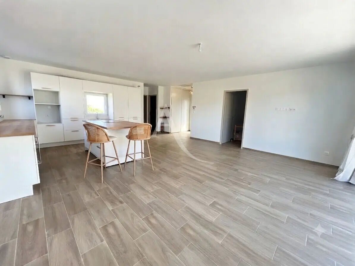Maison à louer, 87m², Ornaisons