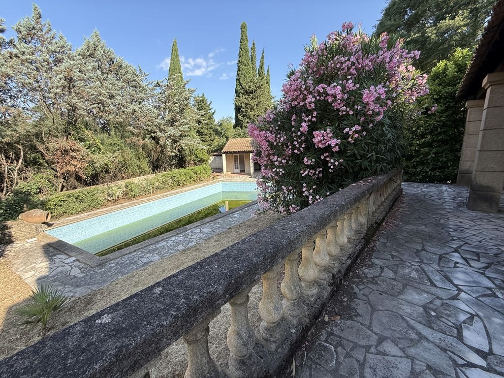 Maison à vendre, 170m², Nîmes