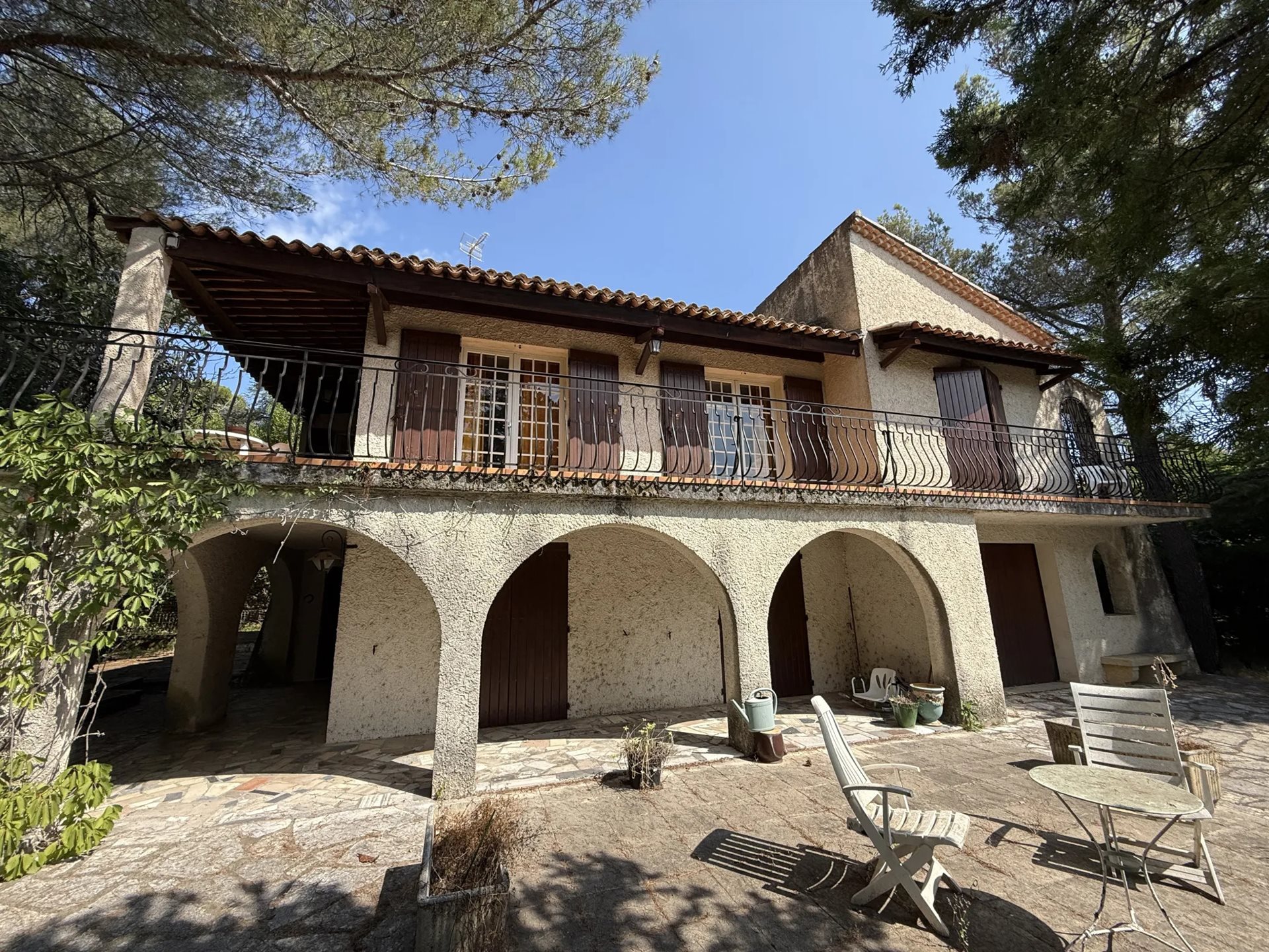 Maison à vendre, 216m², Nîmes