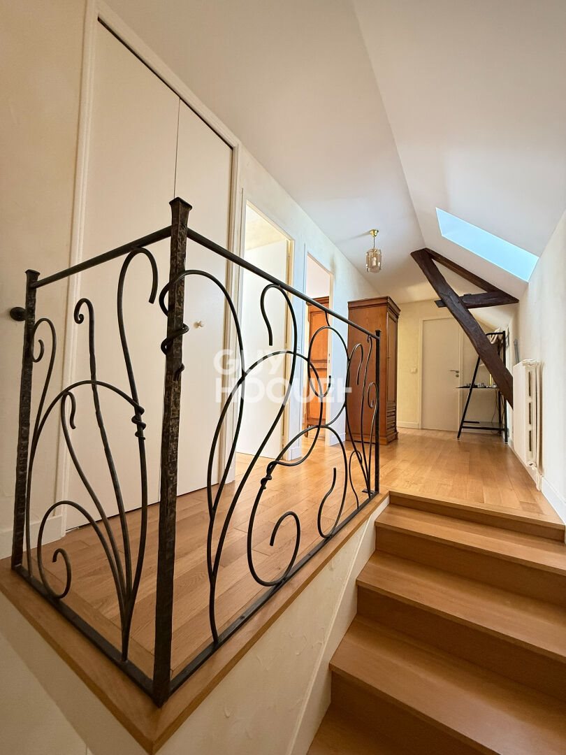 Maison à vendre, 145m², Saint-Doulchard