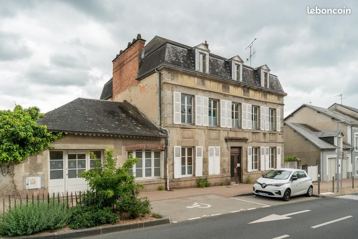 Maison à vendre, 527m², La Souterraine