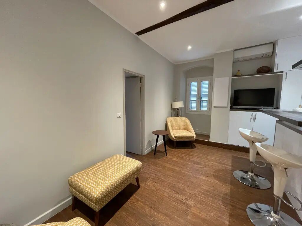 Appartement à louer, 40m², L'Île-Rousse