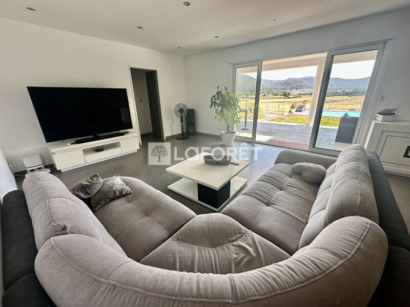 Maison à vendre, 140m², Cuges-les-Pins