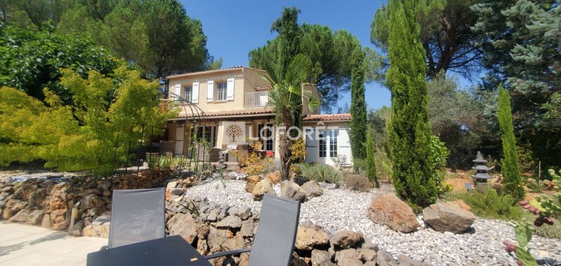 Maison à vendre, 150m², Saint-Maximin-la-Sainte-Baume
