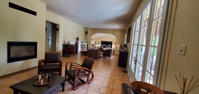 Maison à vendre, 150m², Saint-Maximin-la-Sainte-Baume