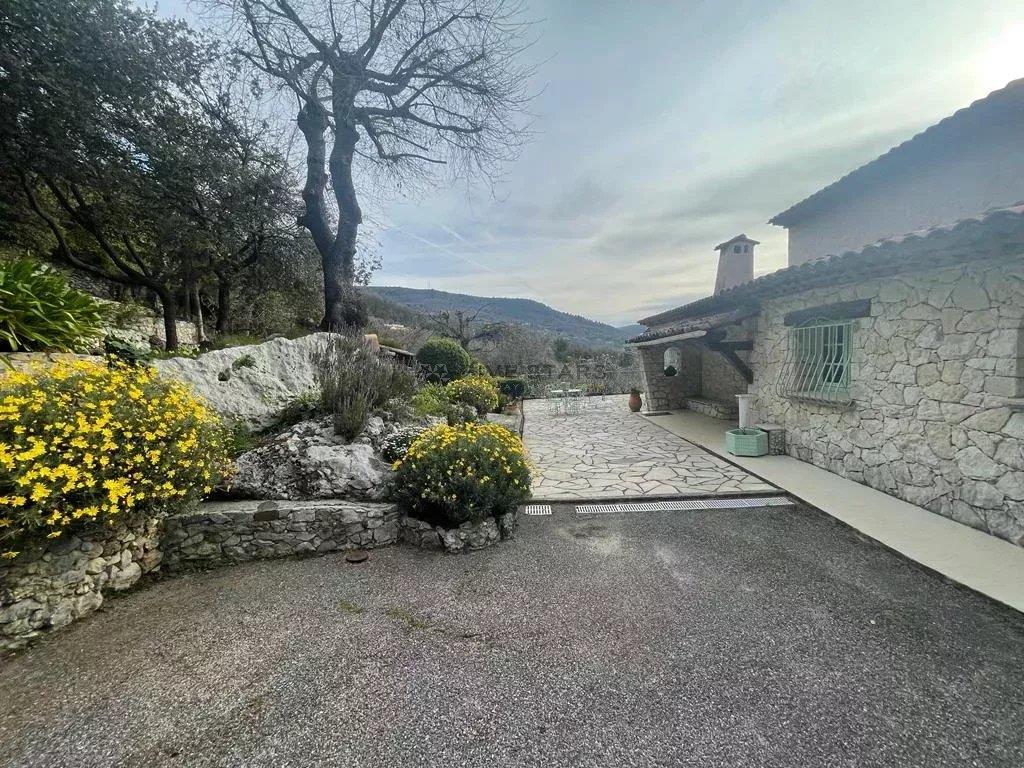 Maison à vendre, 300m², Tourrettes-sur-Loup