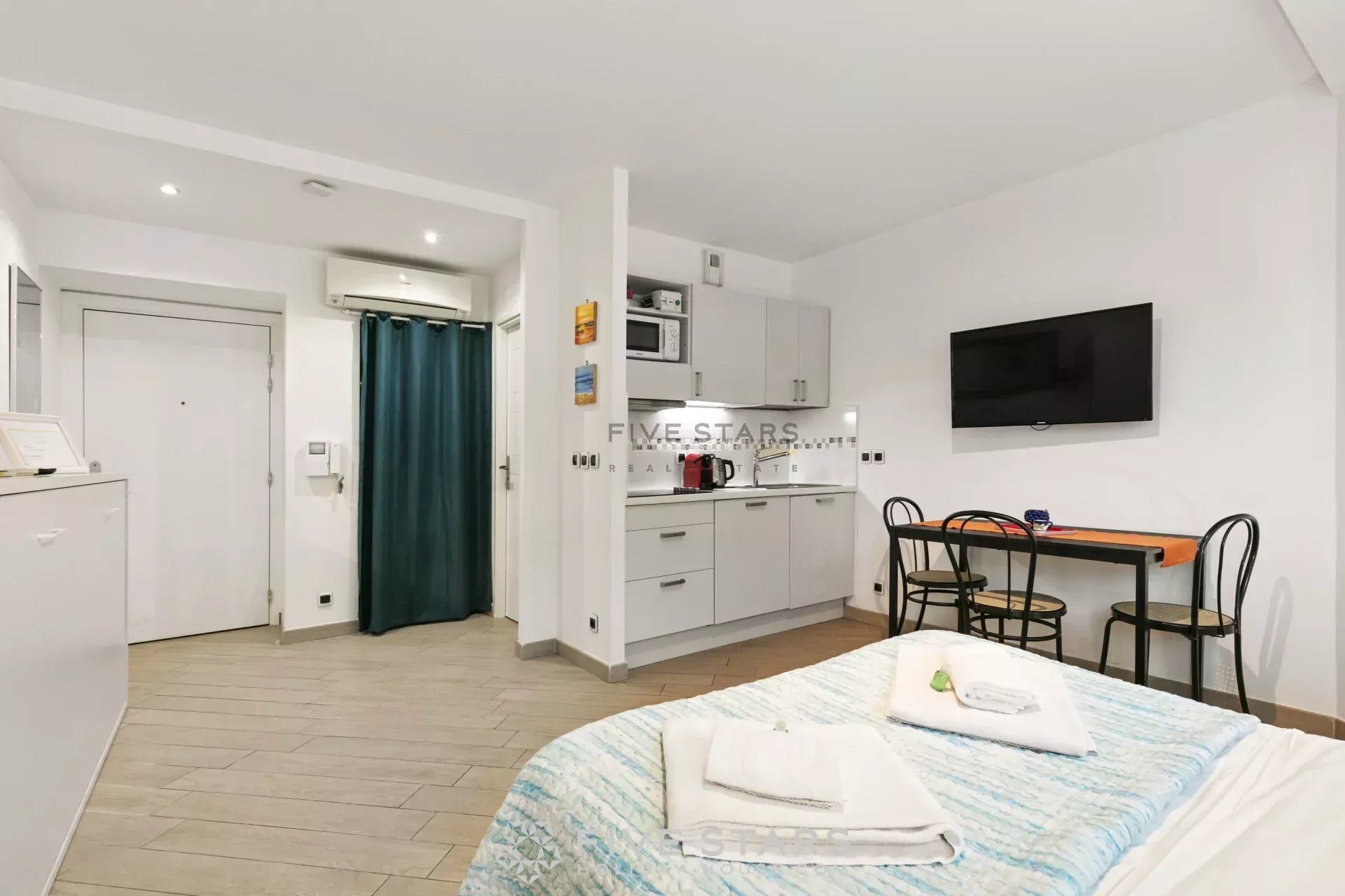 Appartement à louer, 22m², Nice