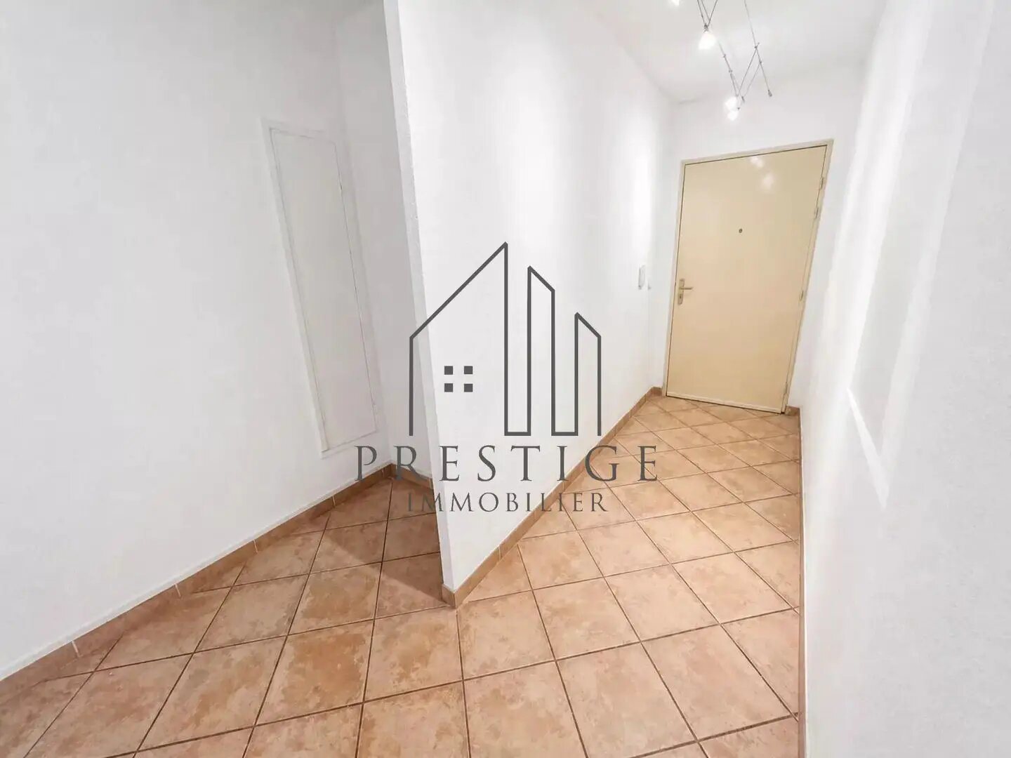 Appartement à vendre, 65m², Aubagne