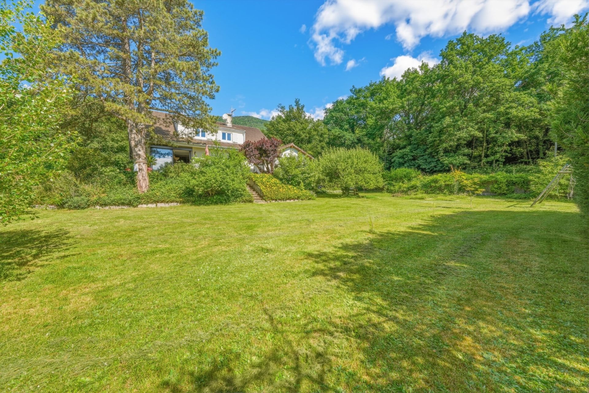 Maison à vendre, 241m², Divonne-les-Bains