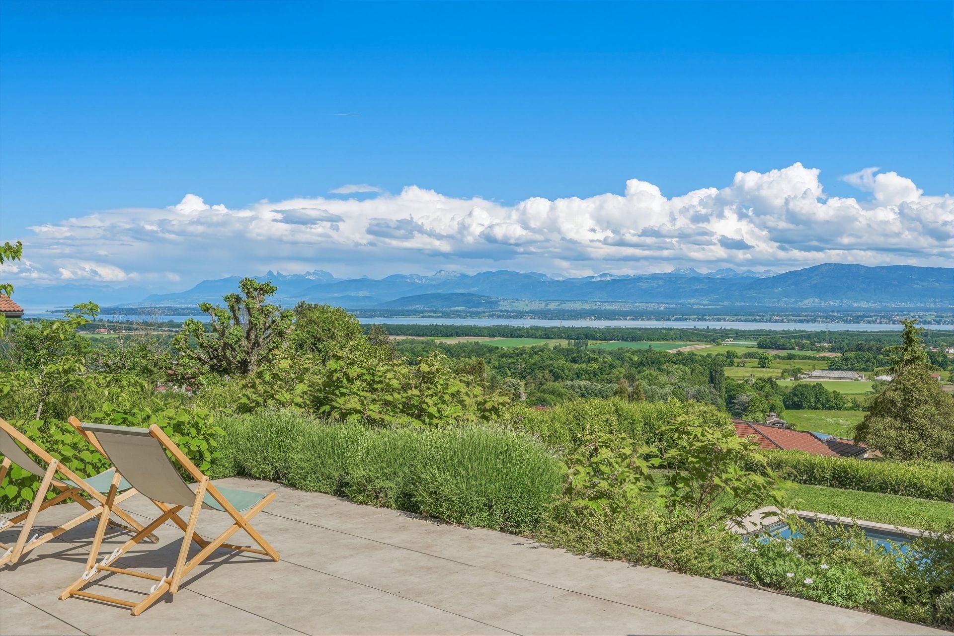 Maison à vendre, 239m², Grilly
