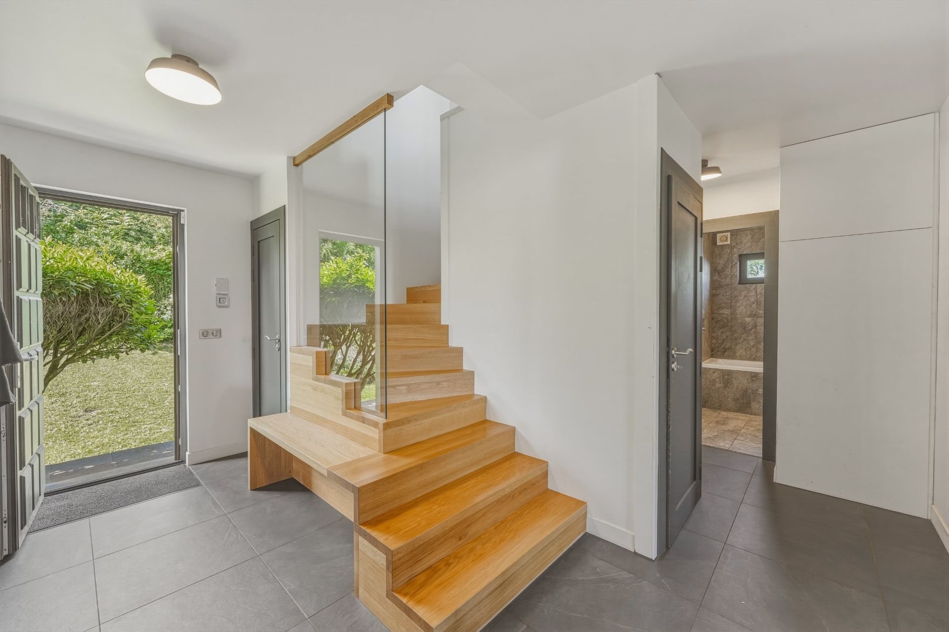 Maison à vendre, 239m², Grilly