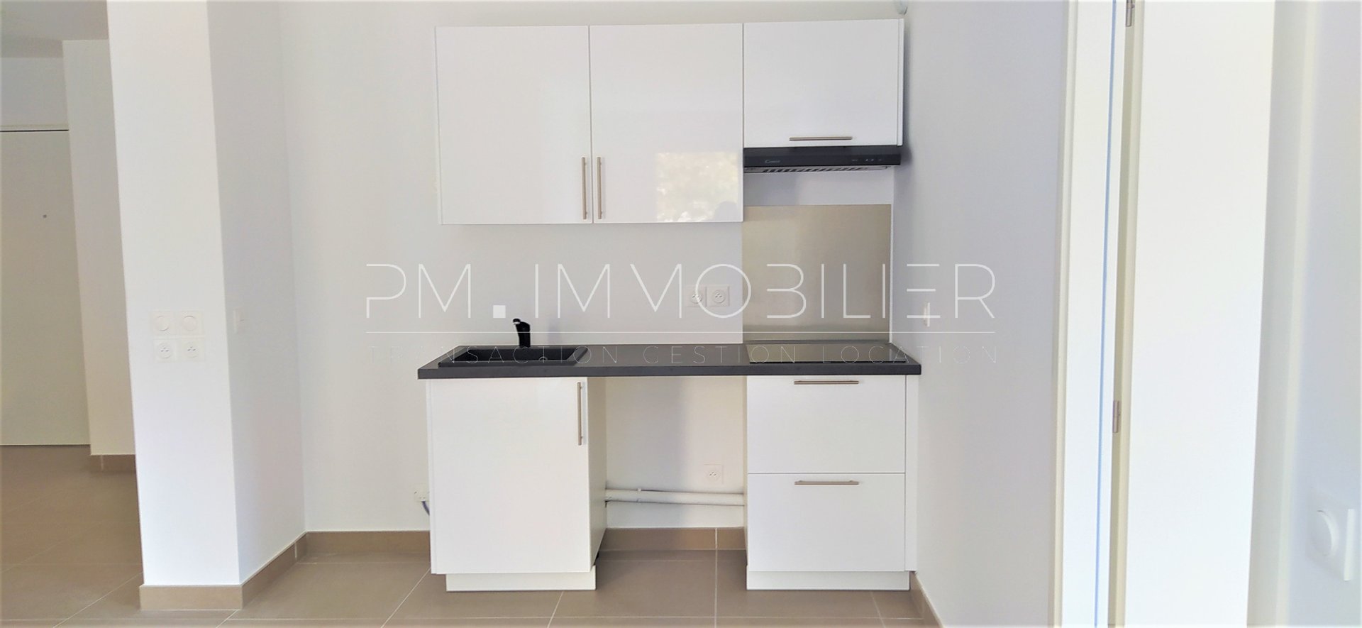 Appartement à louer, 48m², Marseille 8ème