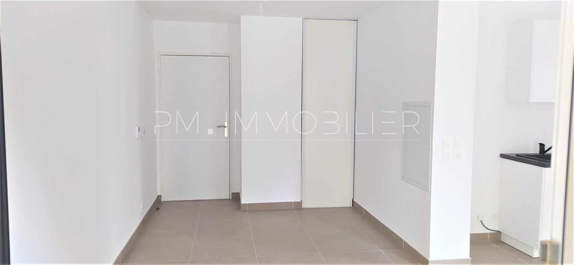Appartement à louer, 48m², Marseille 8ème