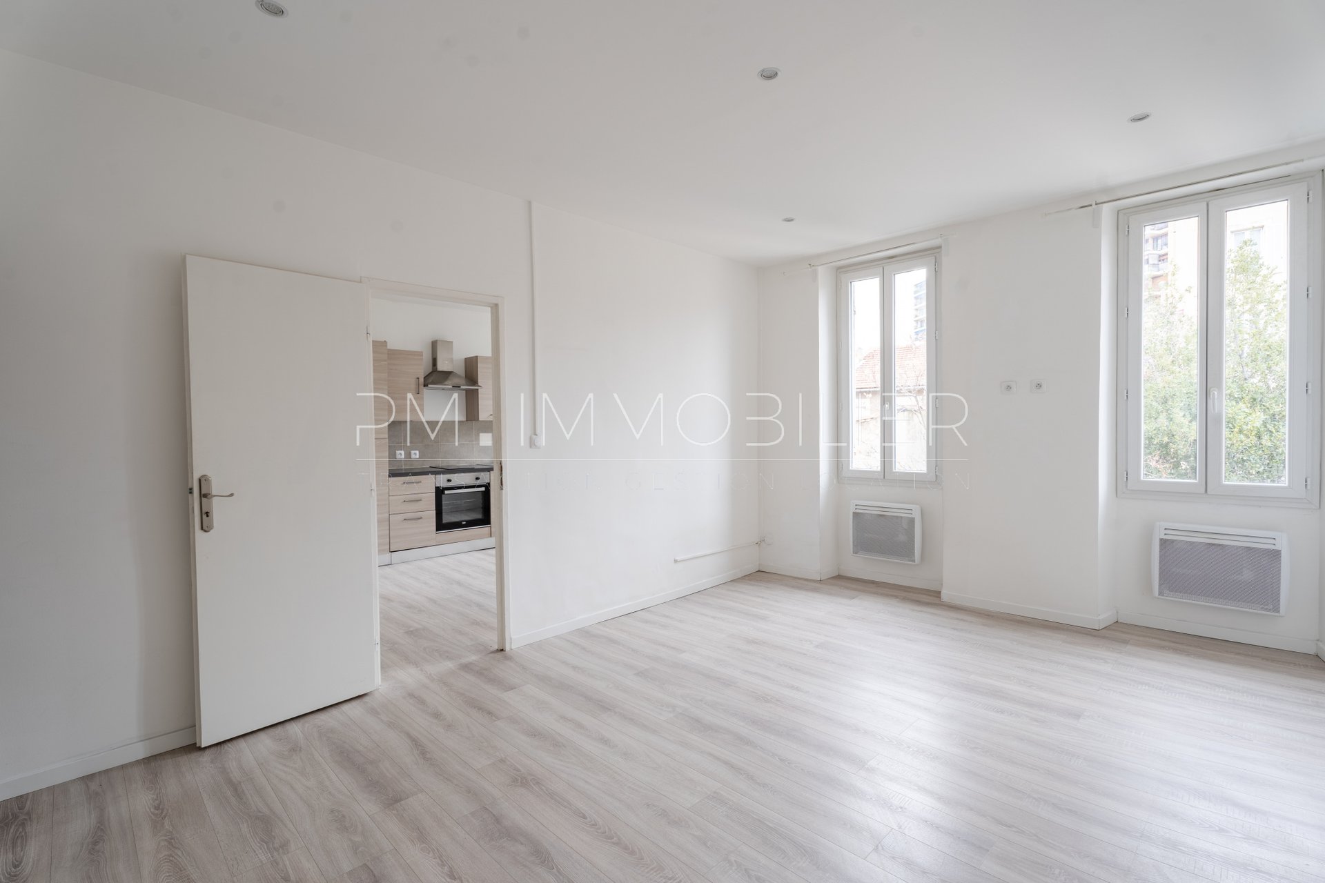 Appartement à louer, 36m², Marseille 4ème