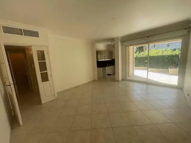 Appartement à louer, 44m², Cannes