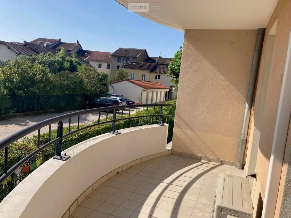 Appartement à louer, 76m², Meximieux