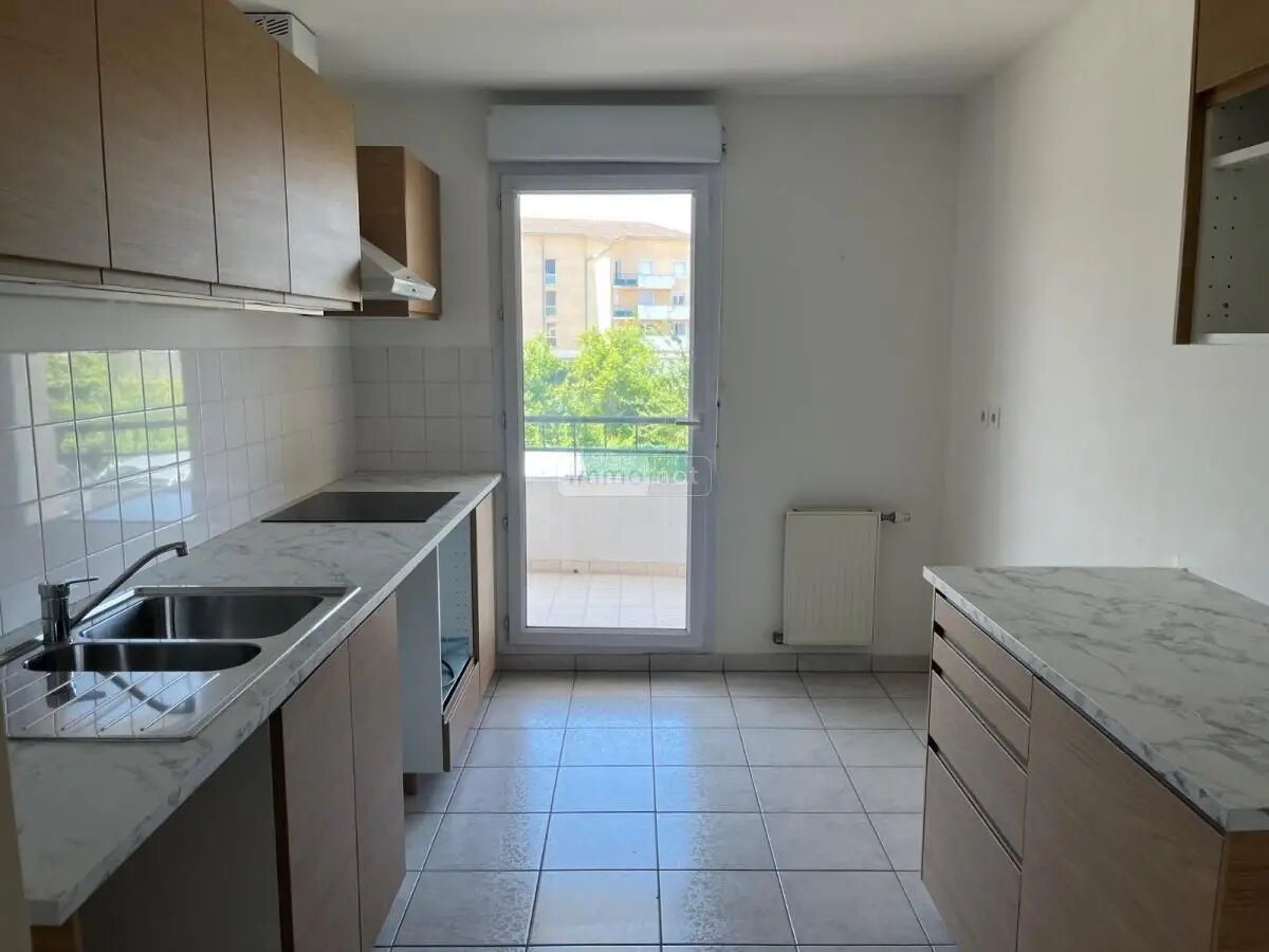 Appartement à louer, 76m², Meximieux