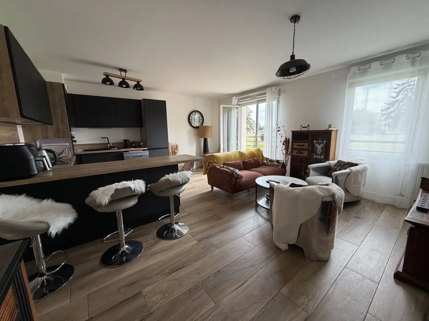 Appartement à vendre, 63m², Le Mesnil-Saint-Denis
